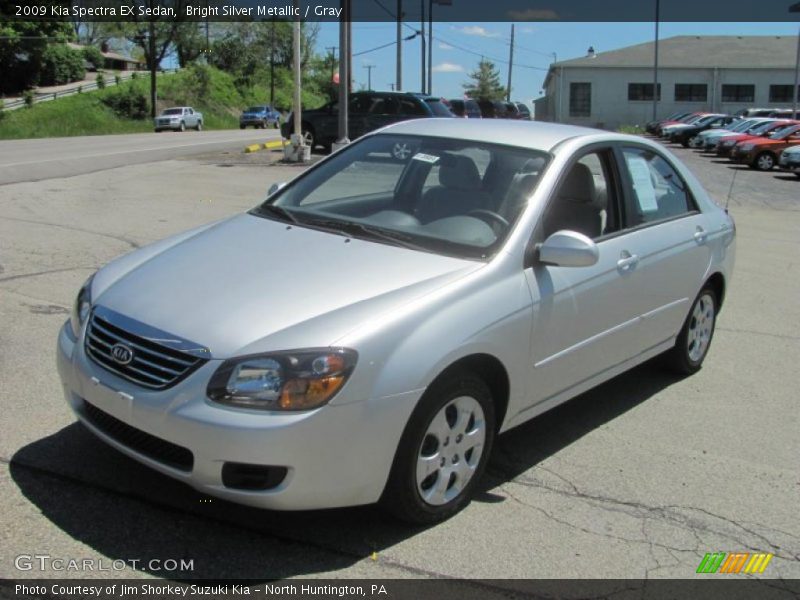 Bright Silver Metallic / Gray 2009 Kia Spectra EX Sedan
