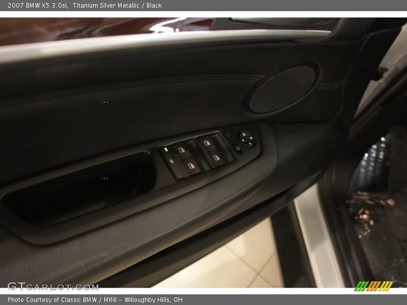 Titanium Silver Metallic / Black 2007 BMW X5 3.0si