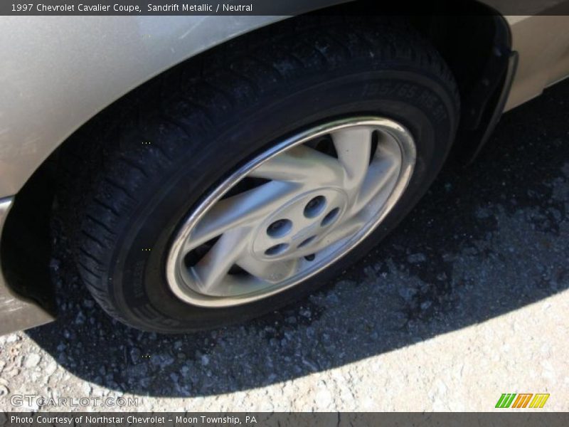 Sandrift Metallic / Neutral 1997 Chevrolet Cavalier Coupe