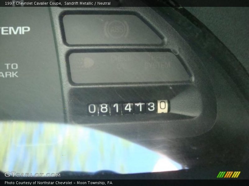 Sandrift Metallic / Neutral 1997 Chevrolet Cavalier Coupe