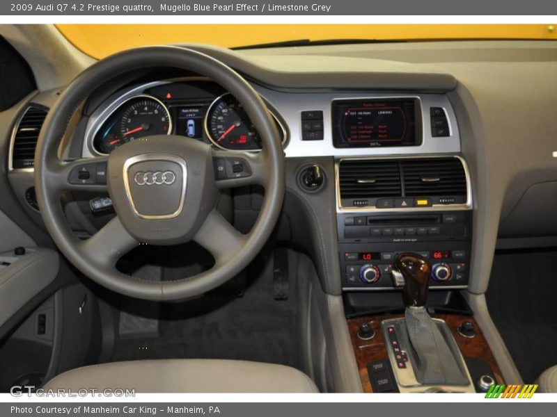 Mugello Blue Pearl Effect / Limestone Grey 2009 Audi Q7 4.2 Prestige quattro