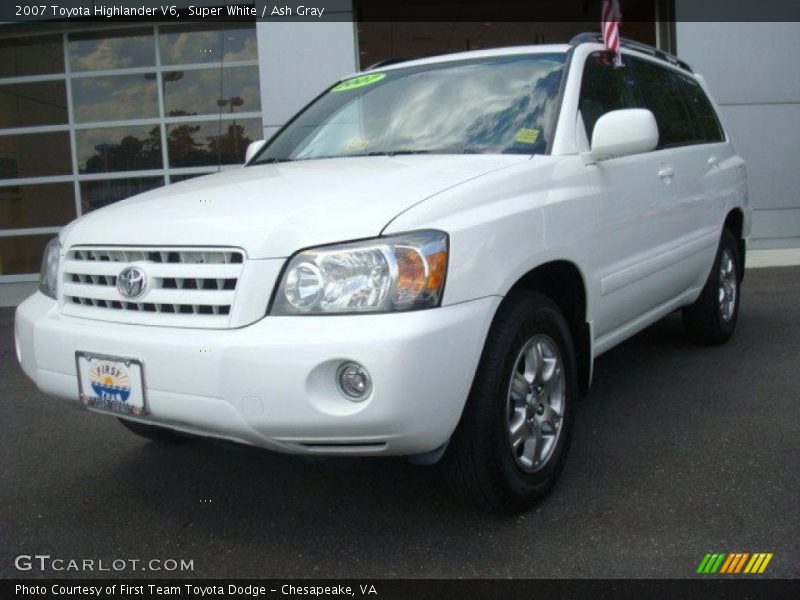 Super White / Ash Gray 2007 Toyota Highlander V6
