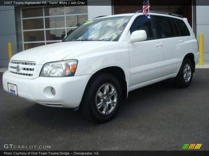 Super White / Ash Gray 2007 Toyota Highlander V6
