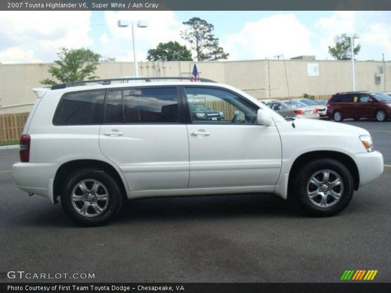 Super White / Ash Gray 2007 Toyota Highlander V6