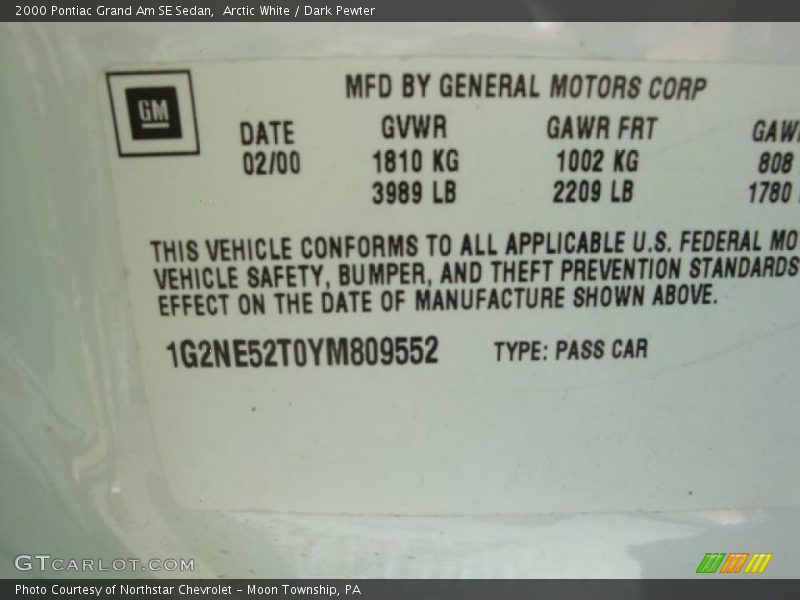 Arctic White / Dark Pewter 2000 Pontiac Grand Am SE Sedan