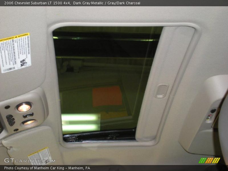 Dark Gray Metallic / Gray/Dark Charcoal 2006 Chevrolet Suburban LT 1500 4x4