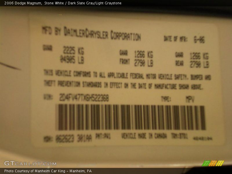 Stone White / Dark Slate Gray/Light Graystone 2006 Dodge Magnum