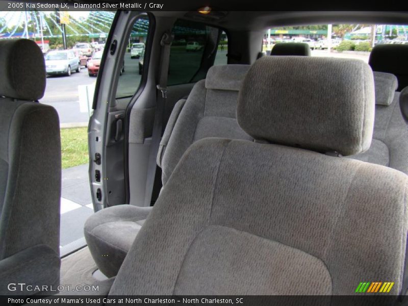 Diamond Silver Metallic / Gray 2005 Kia Sedona LX