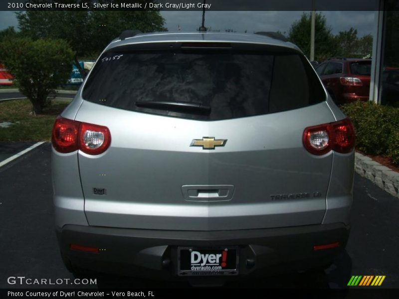 Silver Ice Metallic / Dark Gray/Light Gray 2010 Chevrolet Traverse LS