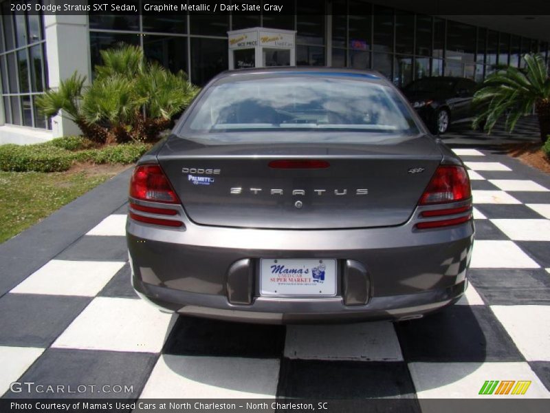 Graphite Metallic / Dark Slate Gray 2005 Dodge Stratus SXT Sedan