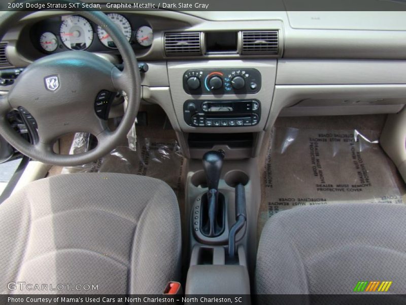 Graphite Metallic / Dark Slate Gray 2005 Dodge Stratus SXT Sedan