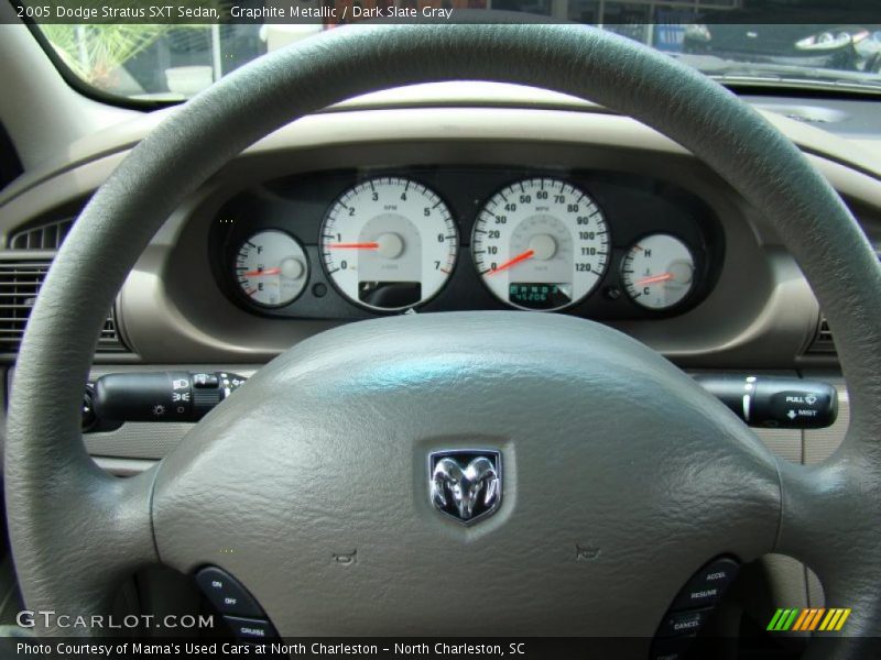 Graphite Metallic / Dark Slate Gray 2005 Dodge Stratus SXT Sedan