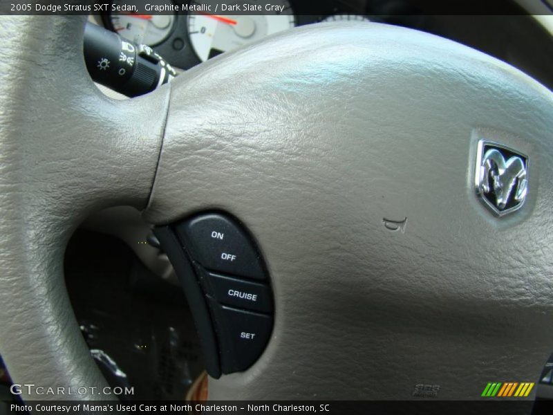 Graphite Metallic / Dark Slate Gray 2005 Dodge Stratus SXT Sedan