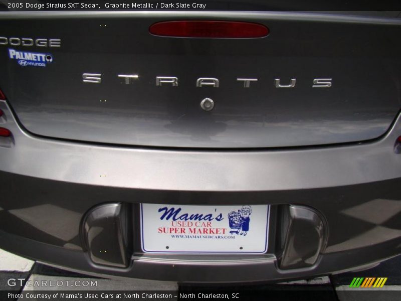 Graphite Metallic / Dark Slate Gray 2005 Dodge Stratus SXT Sedan