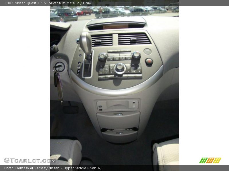 Silver Mist Metallic / Gray 2007 Nissan Quest 3.5 S