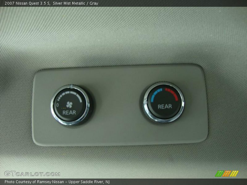 Silver Mist Metallic / Gray 2007 Nissan Quest 3.5 S