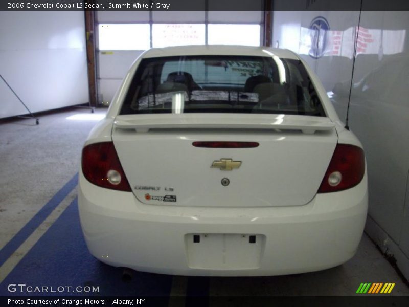 Summit White / Gray 2006 Chevrolet Cobalt LS Sedan