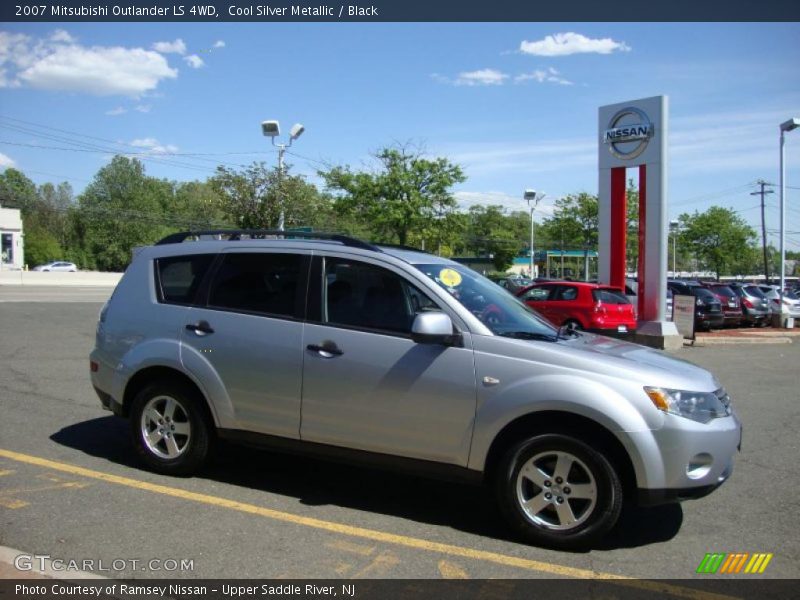 Cool Silver Metallic / Black 2007 Mitsubishi Outlander LS 4WD