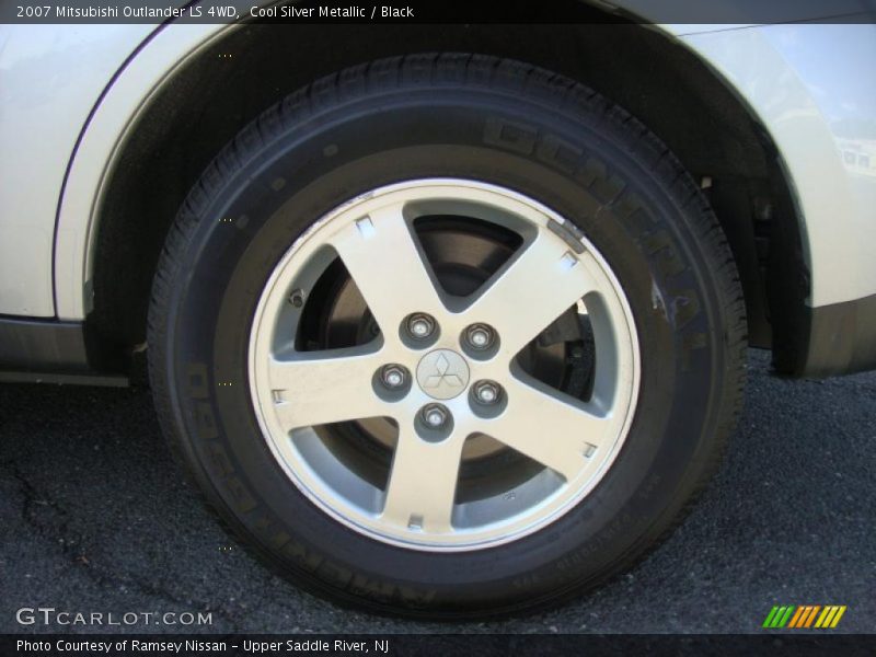 Cool Silver Metallic / Black 2007 Mitsubishi Outlander LS 4WD