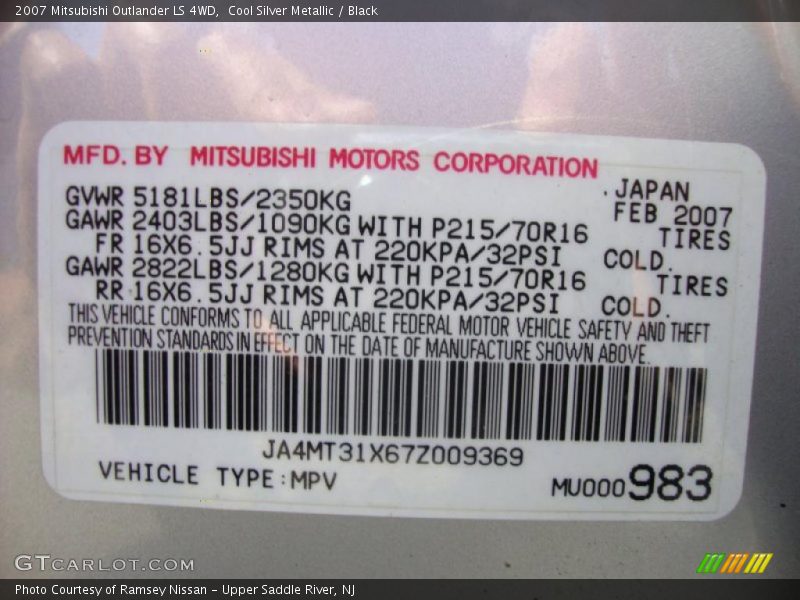 Cool Silver Metallic / Black 2007 Mitsubishi Outlander LS 4WD