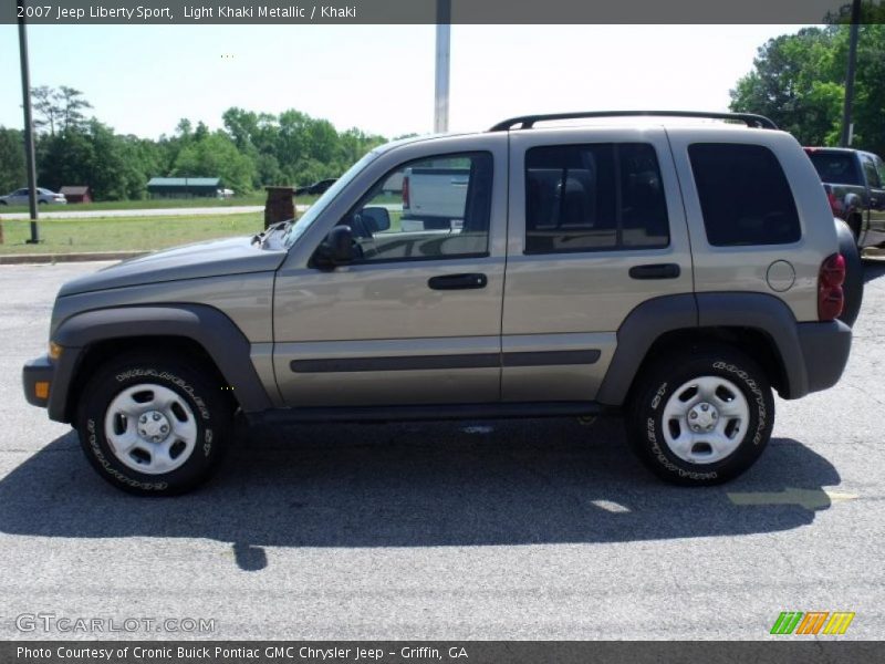 Light Khaki Metallic / Khaki 2007 Jeep Liberty Sport