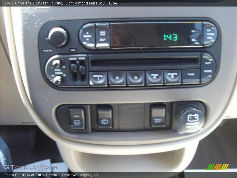 Light Almond Metallic / Taupe 2002 Chrysler PT Cruiser Touring