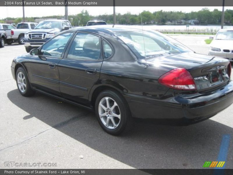 Black / Medium Graphite 2004 Ford Taurus LX Sedan