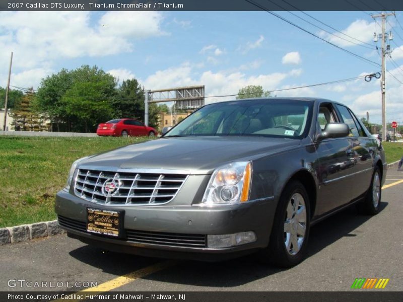 Titanium ChromaFlair / Titanium 2007 Cadillac DTS Luxury