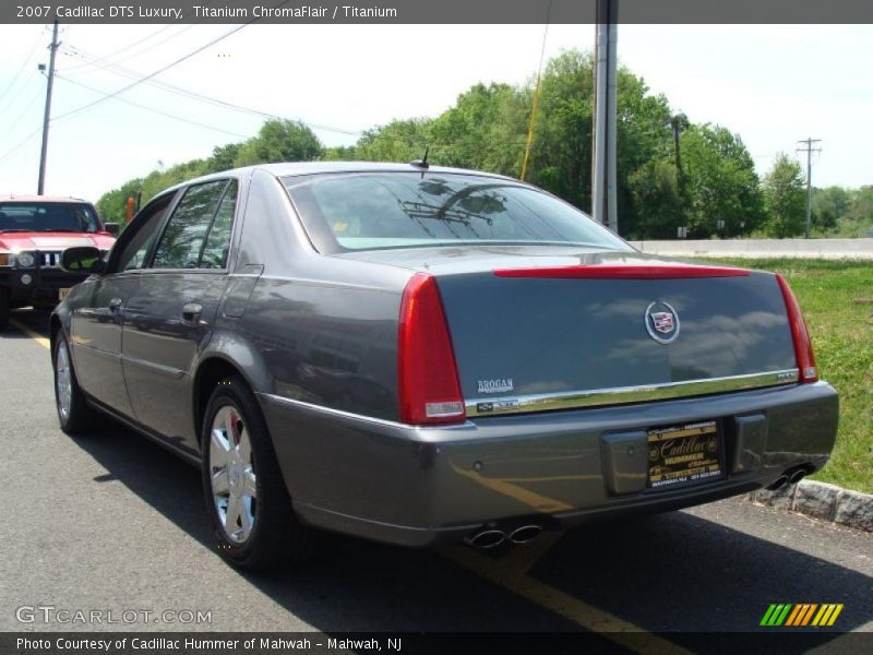 Titanium ChromaFlair / Titanium 2007 Cadillac DTS Luxury