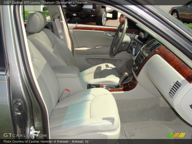 Titanium ChromaFlair / Titanium 2007 Cadillac DTS Luxury