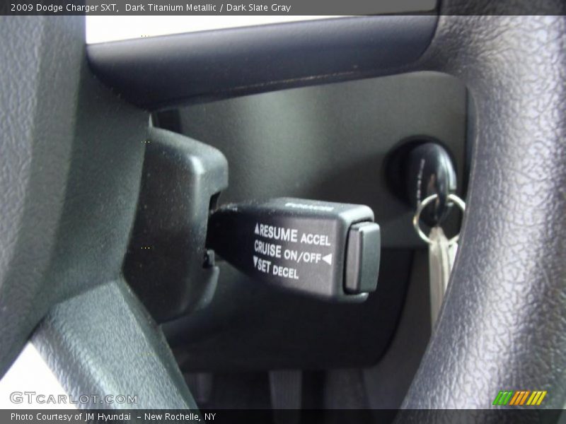 Dark Titanium Metallic / Dark Slate Gray 2009 Dodge Charger SXT