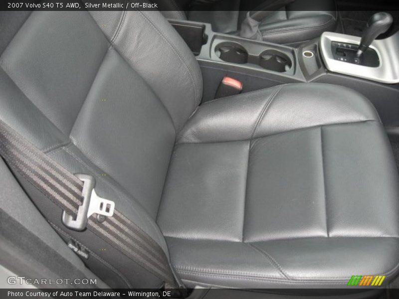 Silver Metallic / Off-Black 2007 Volvo S40 T5 AWD