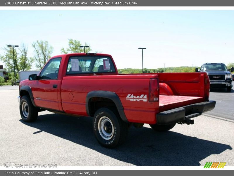 Victory Red / Medium Gray 2000 Chevrolet Silverado 2500 Regular Cab 4x4