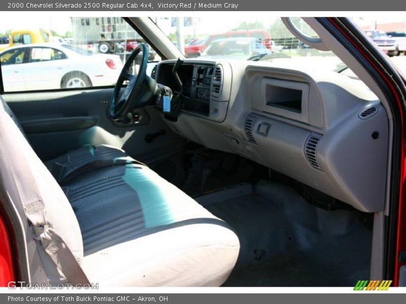 Victory Red / Medium Gray 2000 Chevrolet Silverado 2500 Regular Cab 4x4