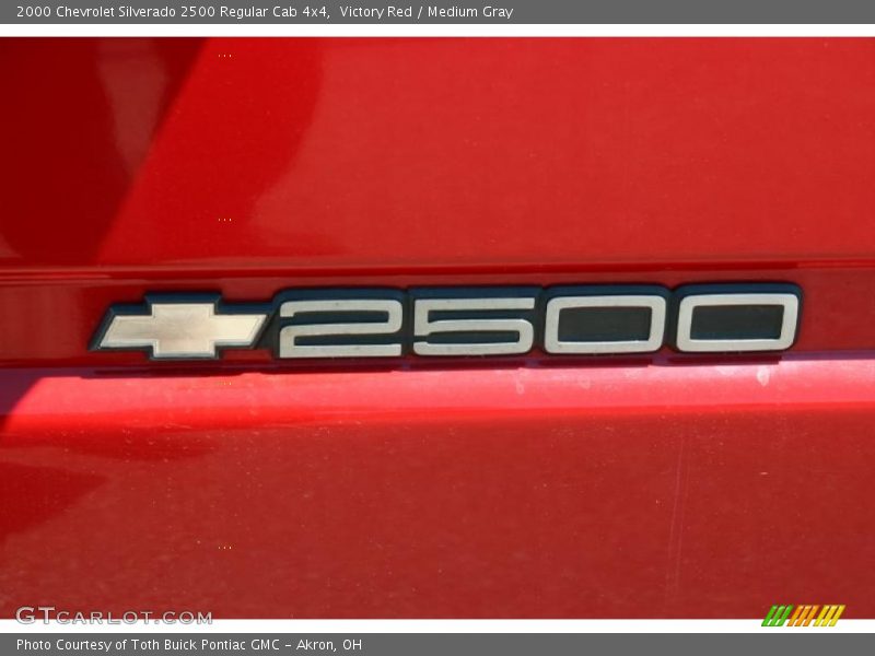 Victory Red / Medium Gray 2000 Chevrolet Silverado 2500 Regular Cab 4x4