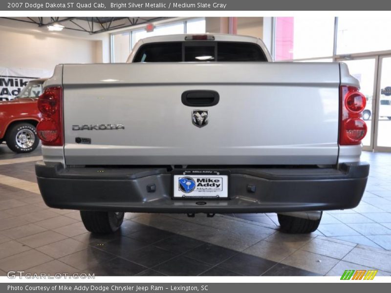 Bright Silver Metallic / Medium Slate Gray 2007 Dodge Dakota ST Quad Cab