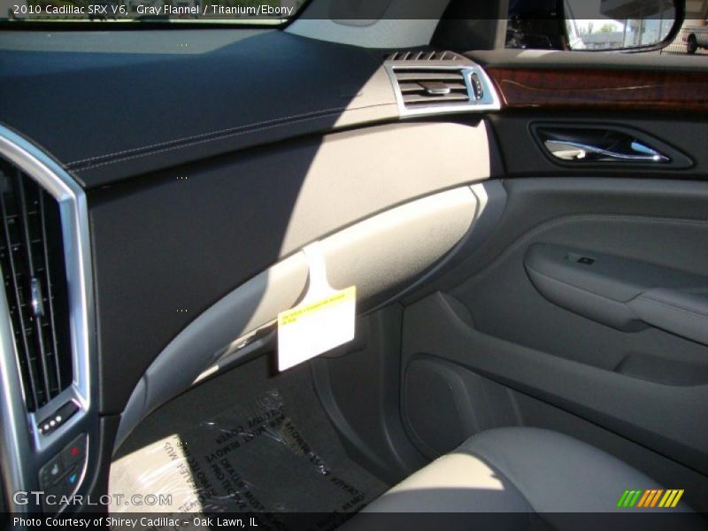 Gray Flannel / Titanium/Ebony 2010 Cadillac SRX V6