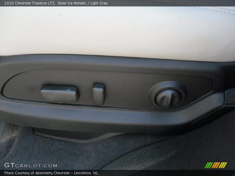 Silver Ice Metallic / Light Gray 2010 Chevrolet Traverse LTZ