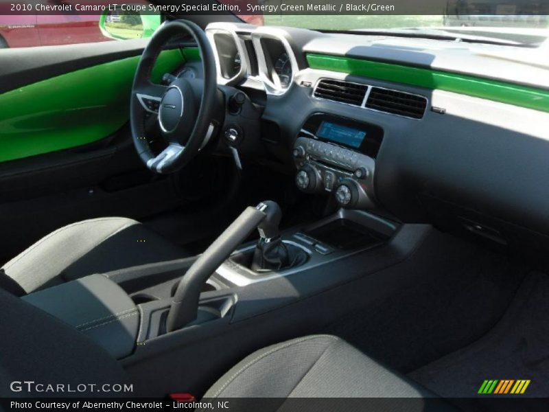 Synergy Green Metallic / Black/Green 2010 Chevrolet Camaro LT Coupe Synergy Special Edition