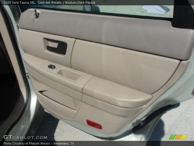 Gold Ash Metallic / Medium/Dark Pebble 2005 Ford Taurus SEL