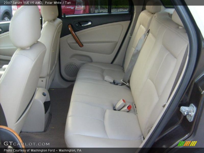 Polar White / Tan 2007 Saturn VUE V6 AWD