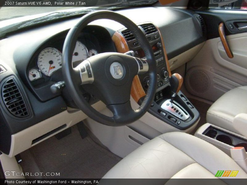Polar White / Tan 2007 Saturn VUE V6 AWD
