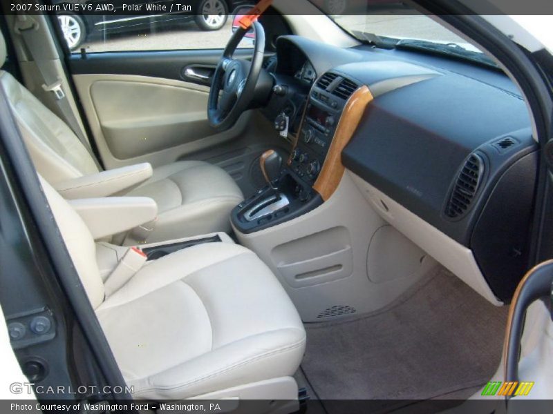 Polar White / Tan 2007 Saturn VUE V6 AWD