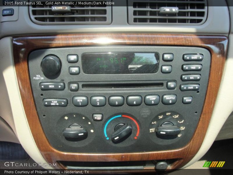 Gold Ash Metallic / Medium/Dark Pebble 2005 Ford Taurus SEL
