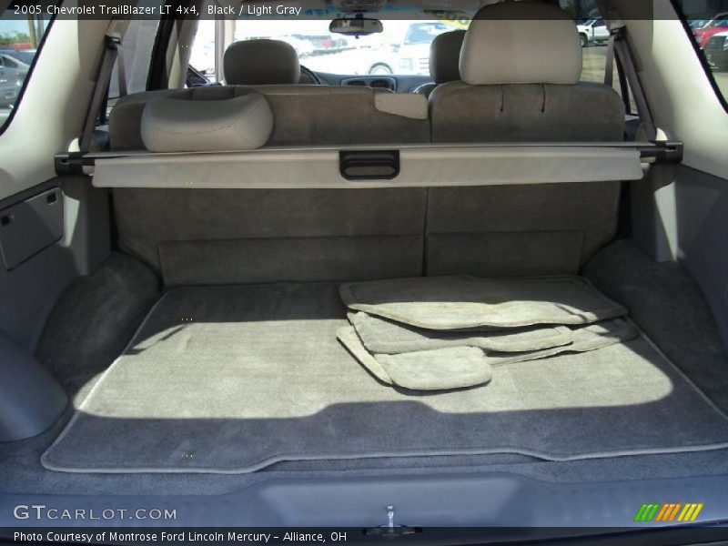 Black / Light Gray 2005 Chevrolet TrailBlazer LT 4x4