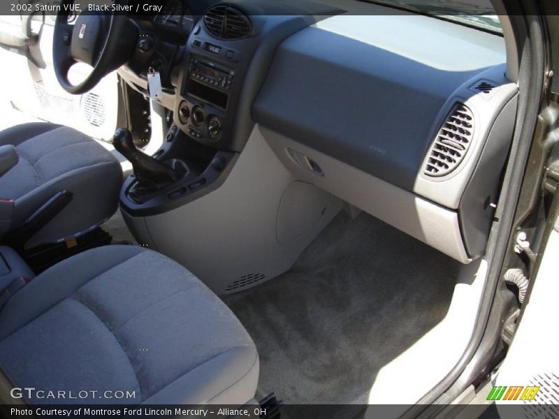 Black Silver / Gray 2002 Saturn VUE