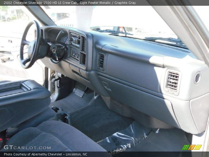Light Pewter Metallic / Graphite Gray 2002 Chevrolet Silverado 1500 HD LS Crew Cab