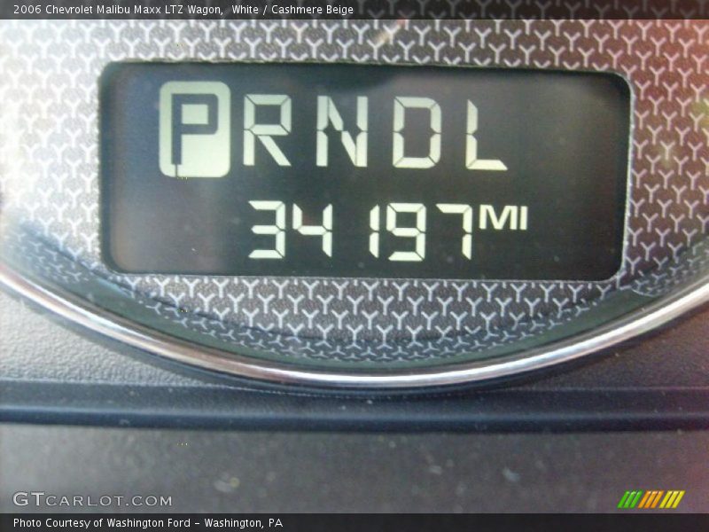 White / Cashmere Beige 2006 Chevrolet Malibu Maxx LTZ Wagon