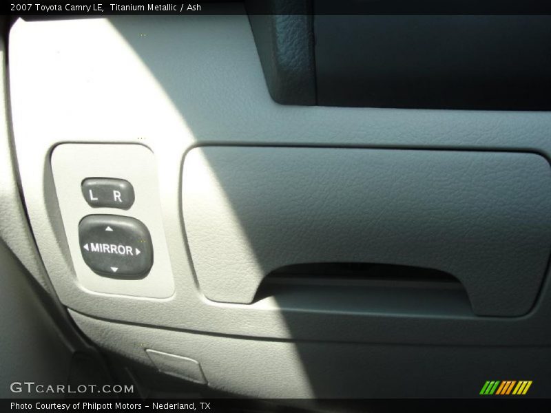 Titanium Metallic / Ash 2007 Toyota Camry LE