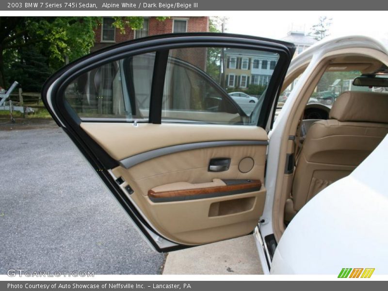 Alpine White / Dark Beige/Beige III 2003 BMW 7 Series 745i Sedan